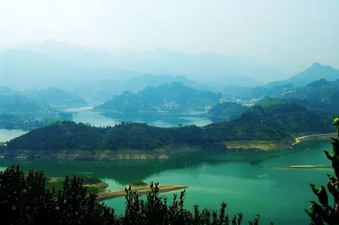 栖凤湖