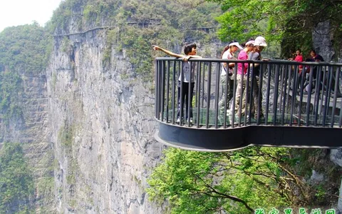 张家界天门山导游词