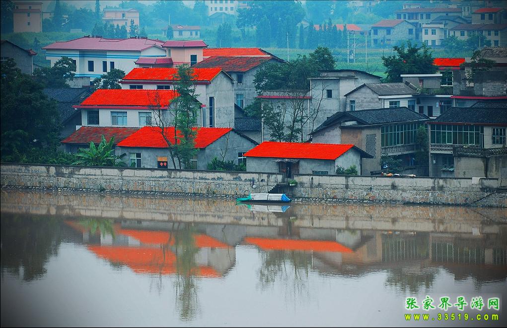 张家界汛期景色