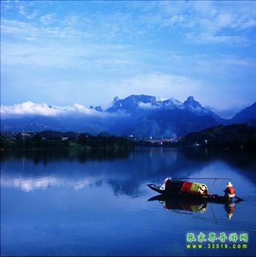 天门山下