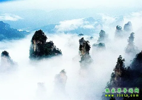天子山云中峰