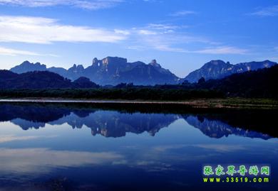 天门山下