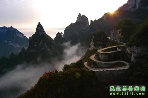 天门山通天大道
