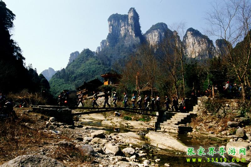 德夯大峡谷风光