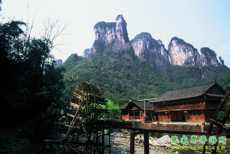 德夯大峡谷风光