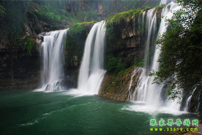 芙蓉镇瀑布风景