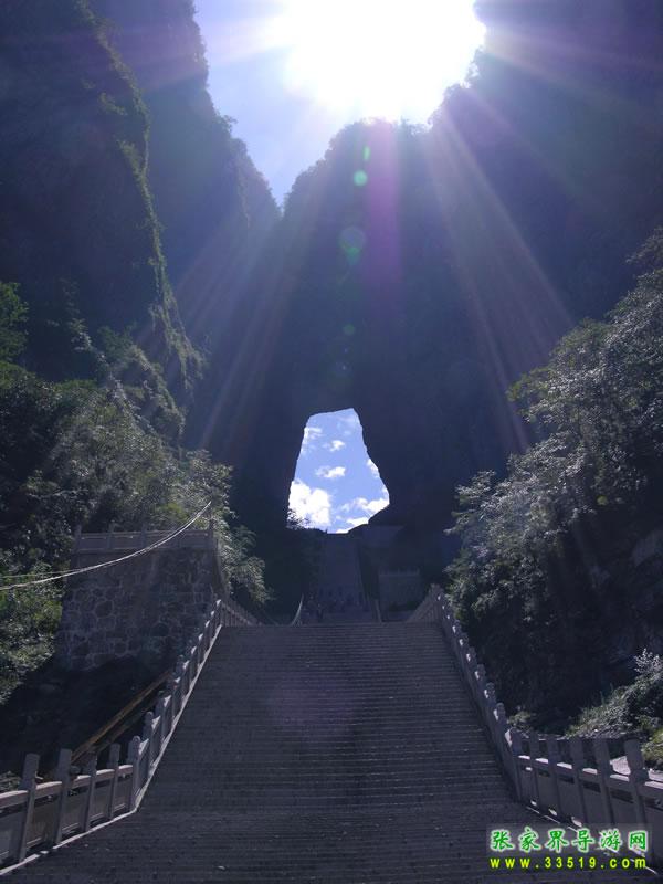 天门霞光