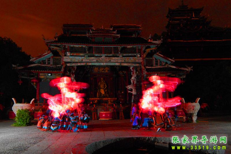土家风情园风光祭祀堂